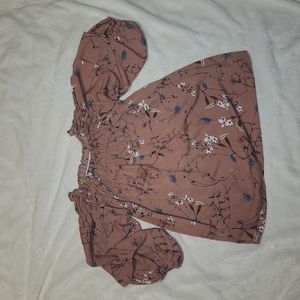 Pink floral blouse with puffy shoulders